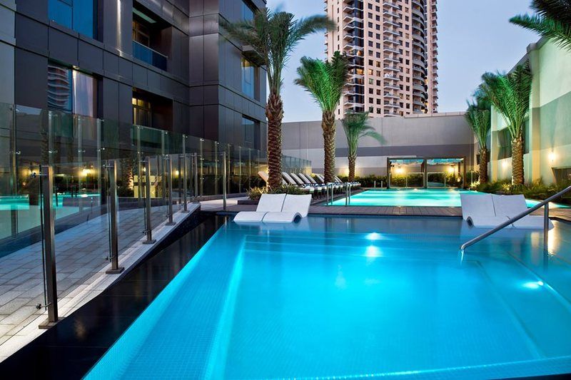 Damac Maison The Vogue Ντουμπάι Εξωτερικό φωτογραφία The swimming pool at the Address Downtown