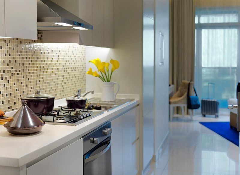 Damac Maison The Vogue Ντουμπάι Εξωτερικό φωτογραφία A typical kitchen