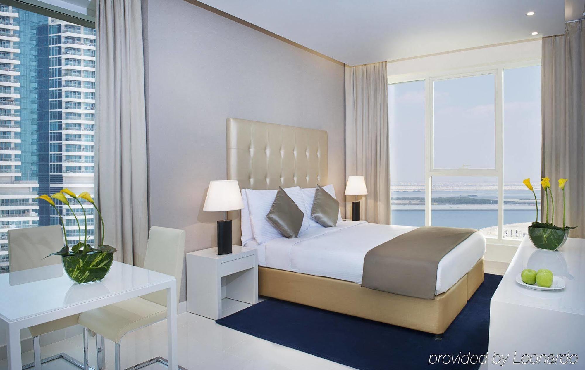 Damac Maison The Vogue Ντουμπάι Εξωτερικό φωτογραφία A bedroom at the Address Downtown Hotel