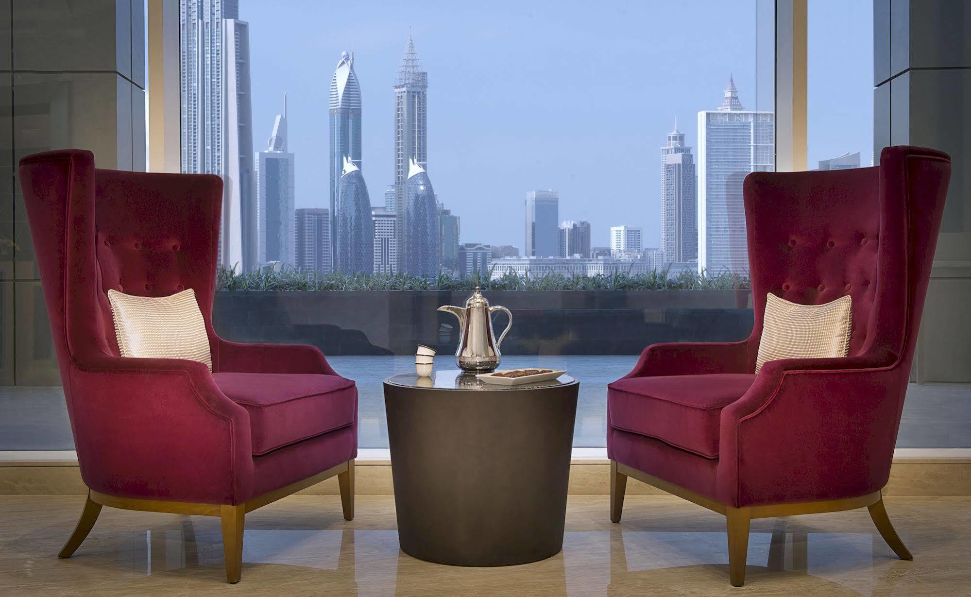 Damac Maison The Vogue Ντουμπάι Εξωτερικό φωτογραφία The lounge at the airport