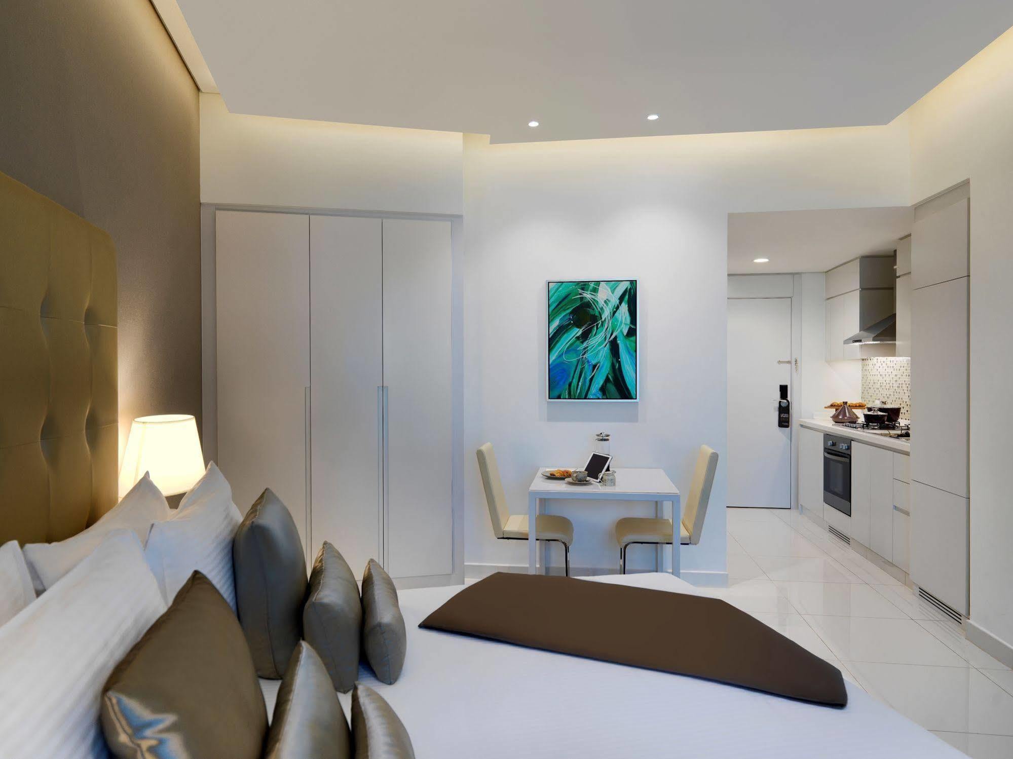 Damac Maison The Vogue Ντουμπάι Εξωτερικό φωτογραφία A typical studio apartment