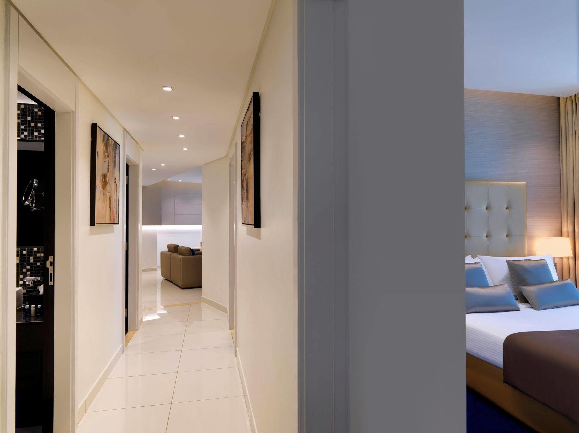 Damac Maison The Vogue Ντουμπάι Εξωτερικό φωτογραφία A suite at the hotel